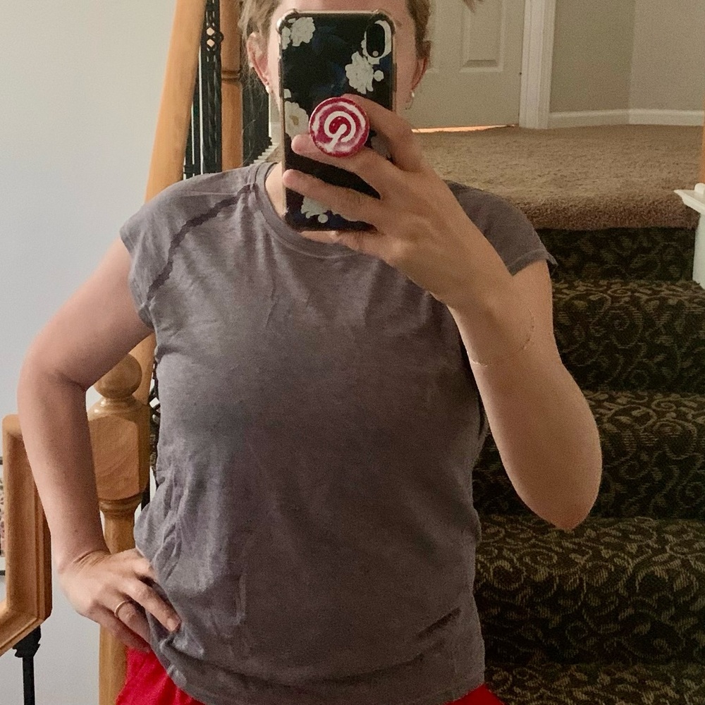 Adorable Lululemon Athletica tank
